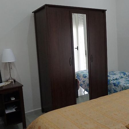 B&B Irene Кастелламмаре-ді-Стабія Екстер'єр фото